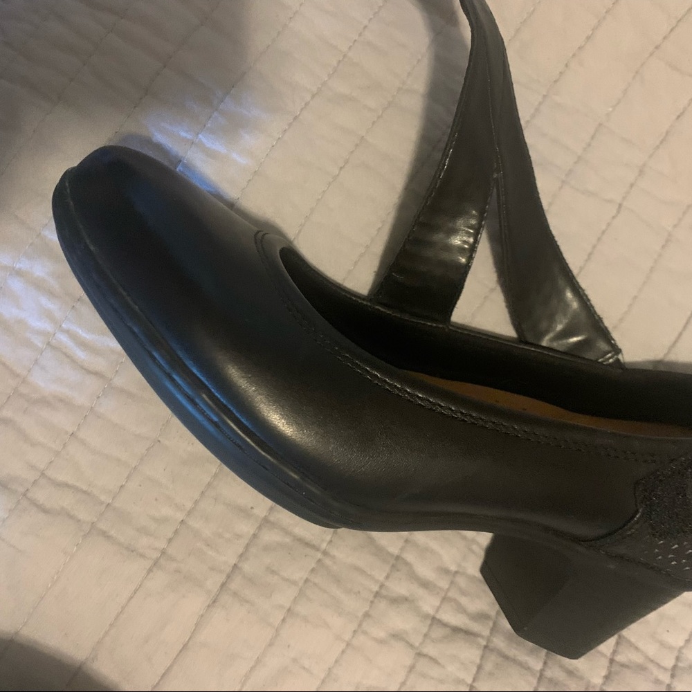 Never worn Timberlake shoes by Rockport.